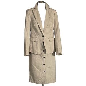 New York & Co. Two piece suit Beige